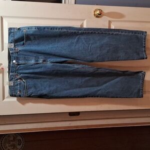 Levi's 550 men's size W38 L30 straight leg denim jeans